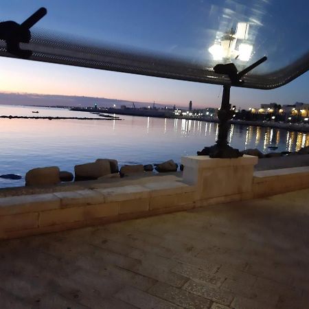 Pharos Villa Bari Luaran gambar
