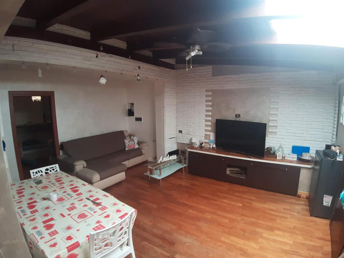 Pharos Villa Bari Luaran gambar