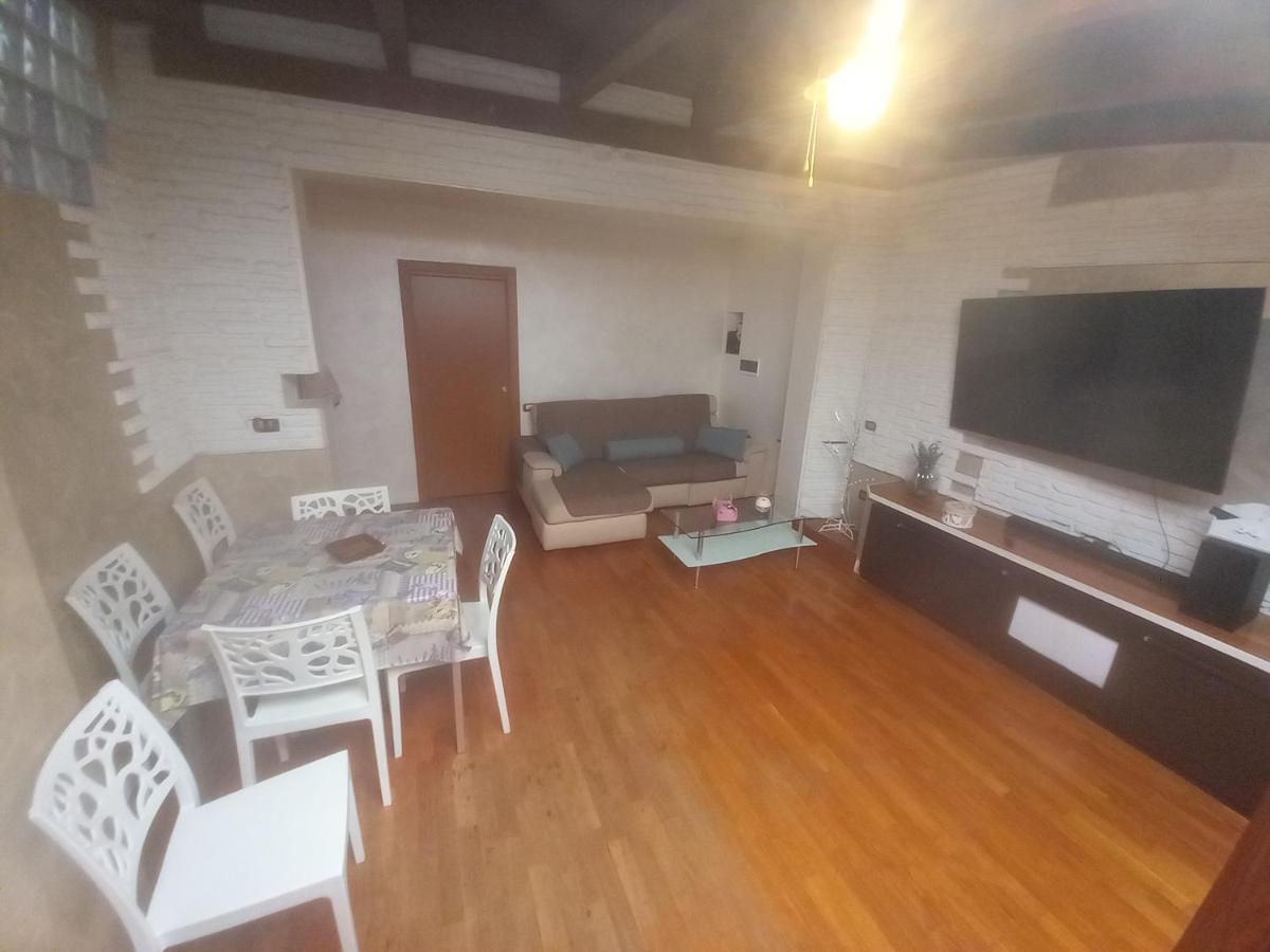 Pharos Villa Bari Luaran gambar